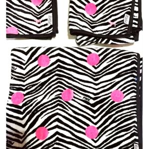 PINK rare zebra print bath towel set